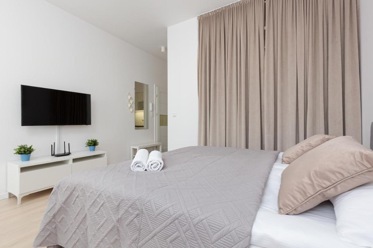 Apartment Golden Ursynow By Renters Warsaw