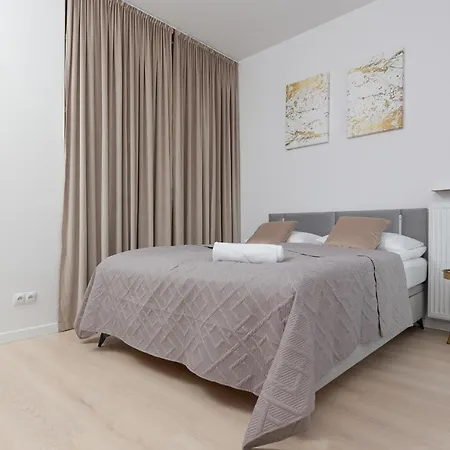 Golden Apartment Ursynow By Noclegi Renters Warszawa Eksteriør bilde